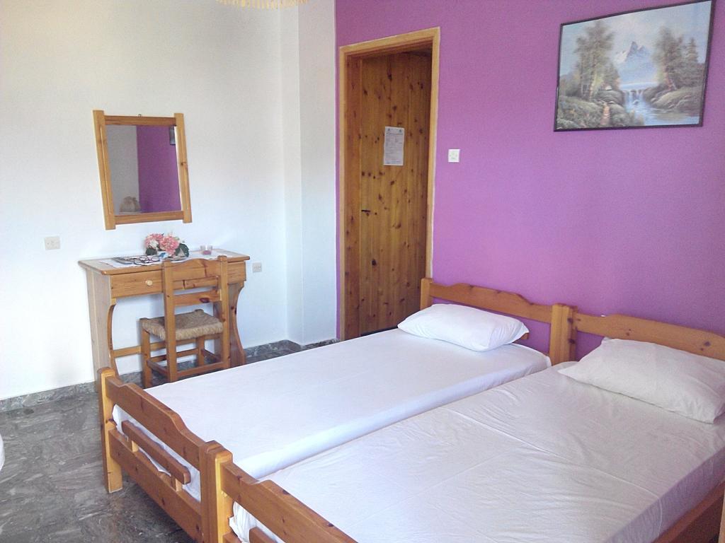 Liossis Rooms & Apartments Skopelos Habitación foto