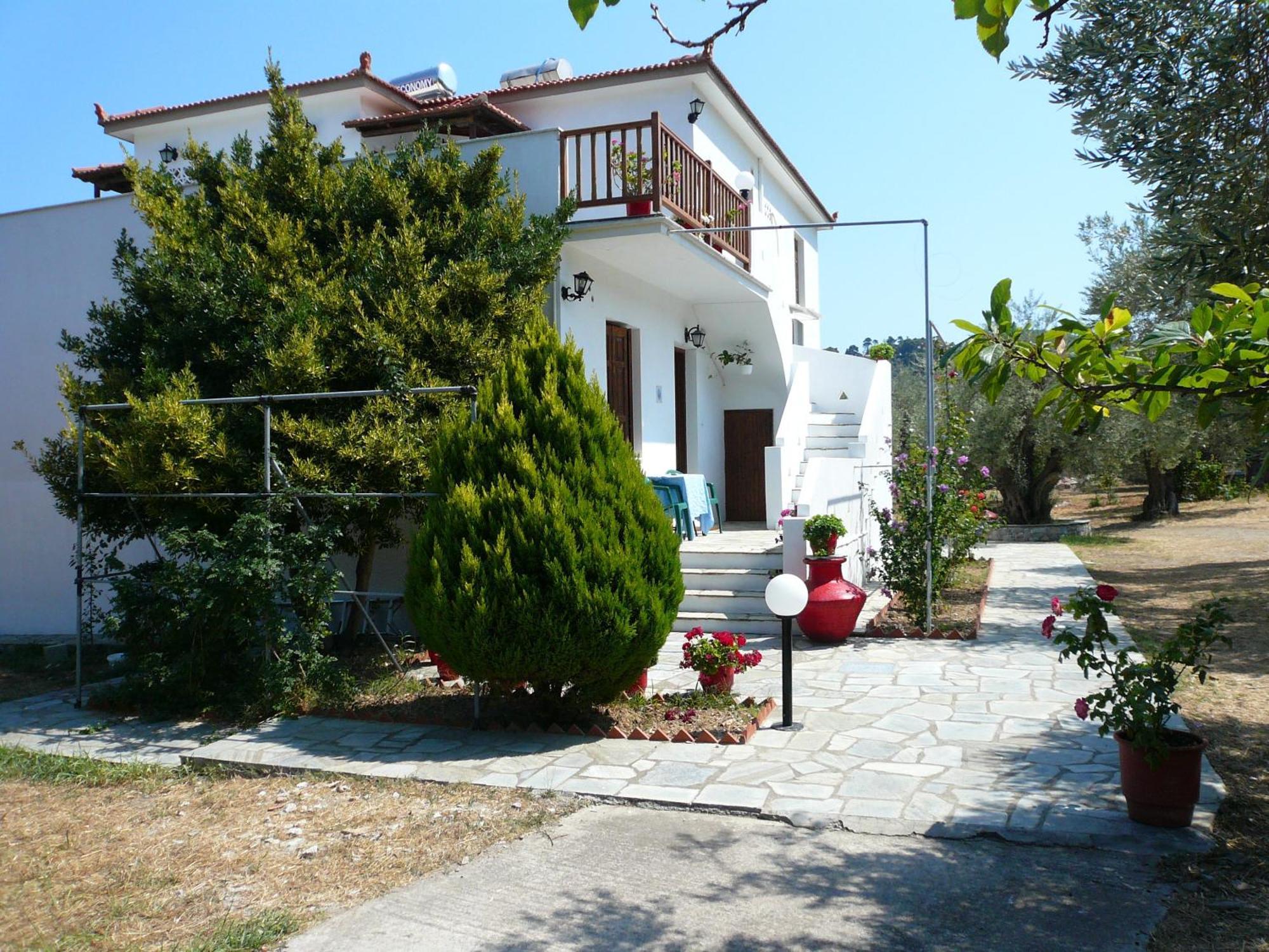Liossis Rooms & Apartments Skopelos Exterior foto